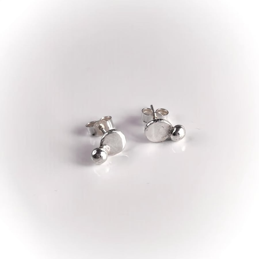 Beautiful simple sterling silver round studs