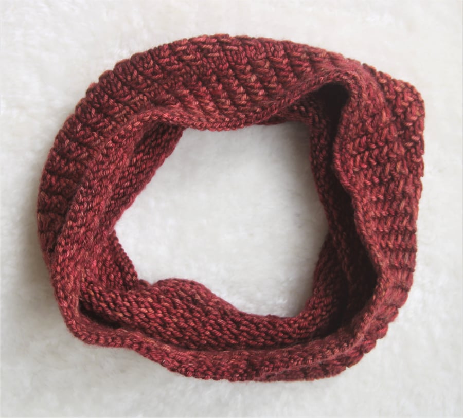 Merino Wool Lightweight Cowl, Autumn Reds Colour, Size Teen or Adult