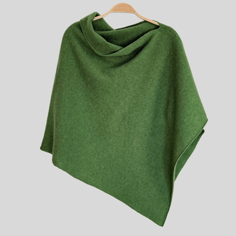 Poncho watercress green soft merino lambswool 