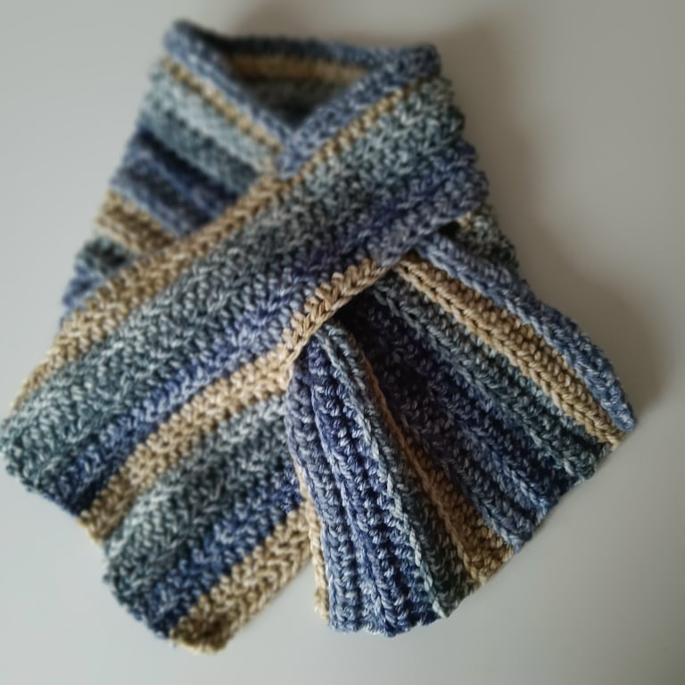 Crochet Neckwarmer (Ocean Spray) - stay cosy anytime, anywhere!