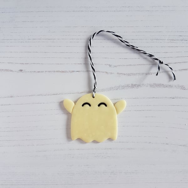 NEW Happy cute glow in the dark ghost Hanging decoration OR Magnet