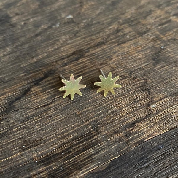 SUN STAR Golden Brass Studs 