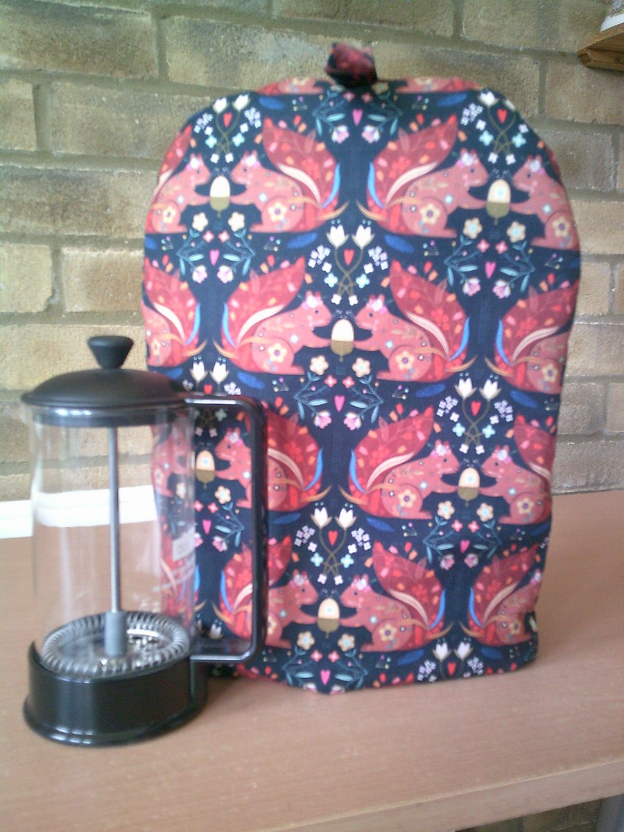 Red Squirrels Small Coffee Pot Cosy
