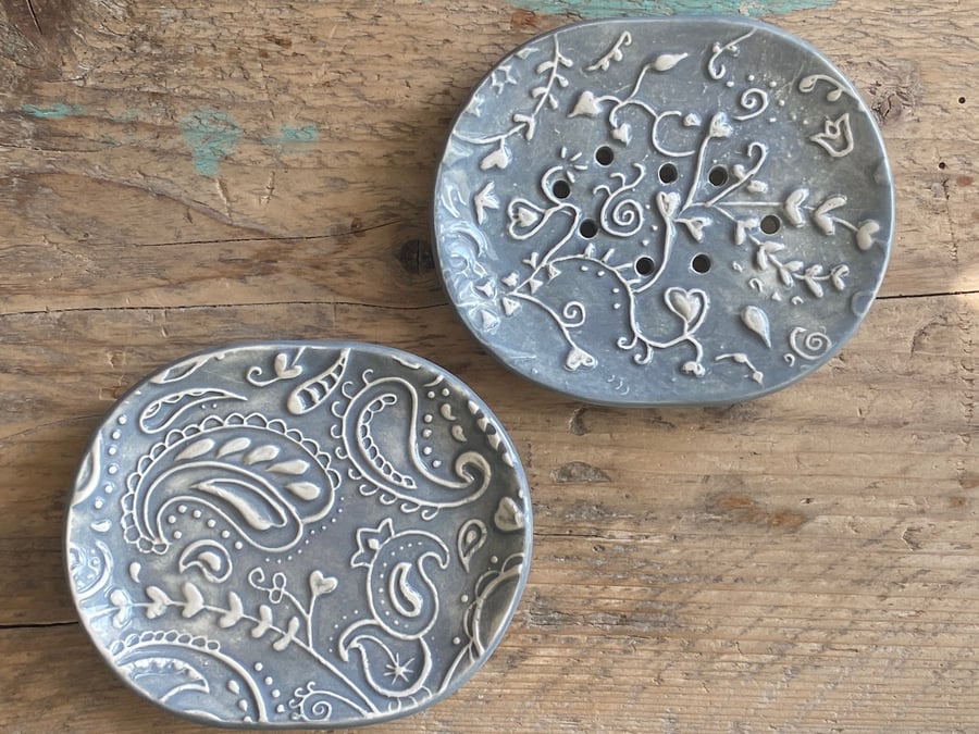 Beautiful Bundles Grey Soap dish and Grey Trinket Dish