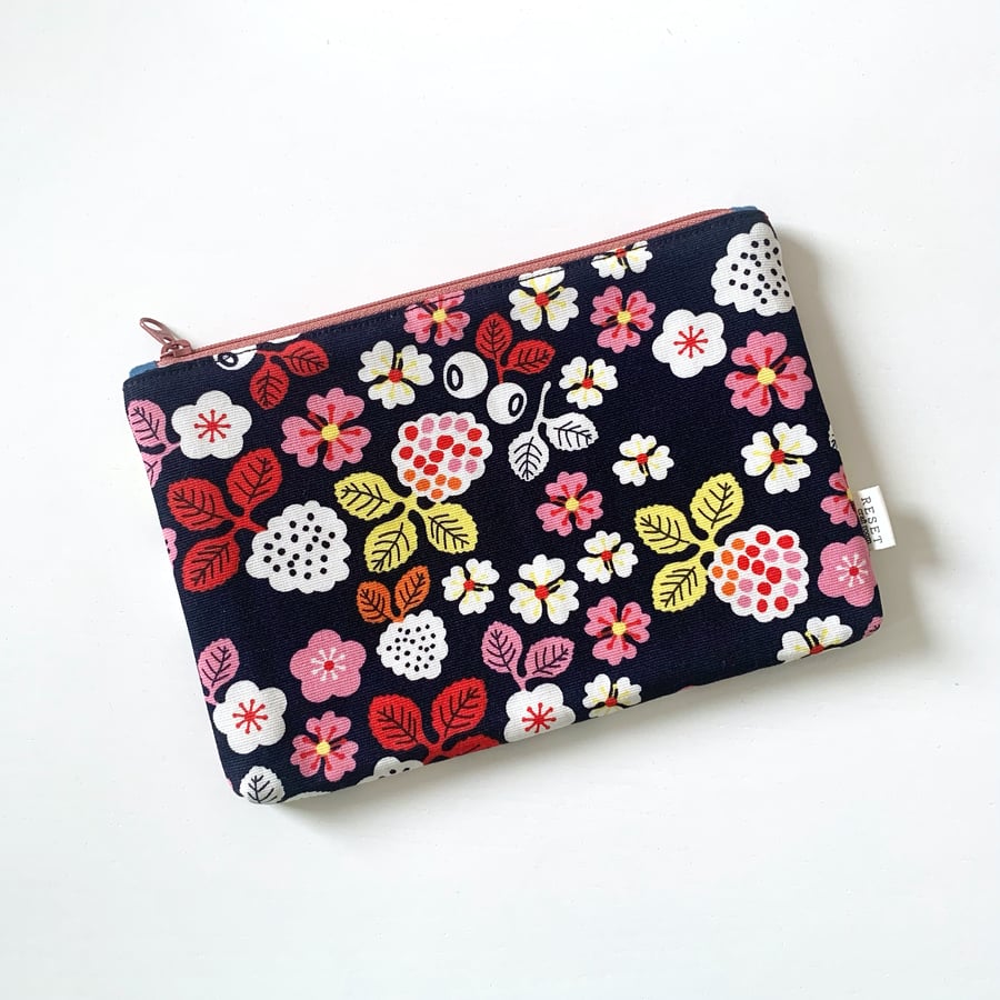 Japanese floral pattern fabric zipper bag, coin purse, pouch bag, wallet