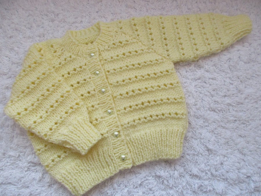 16" Lemon Round Neck Eyelet Cardigan