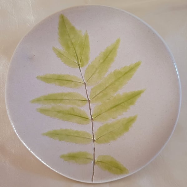 Leaf trinket dish