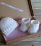 Crochet Baby Hat and Booties - Image 10