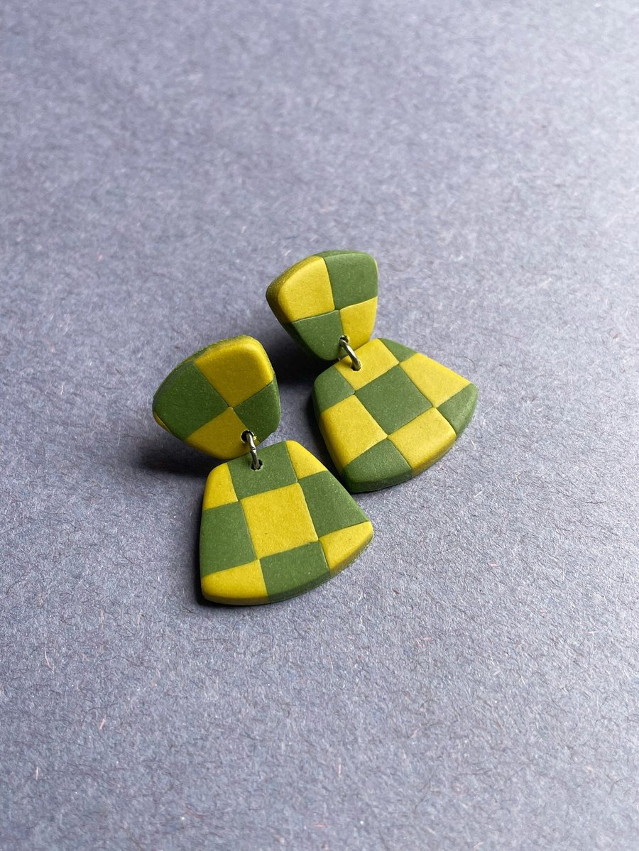 Y2k aesthetic chess pattern small earrings