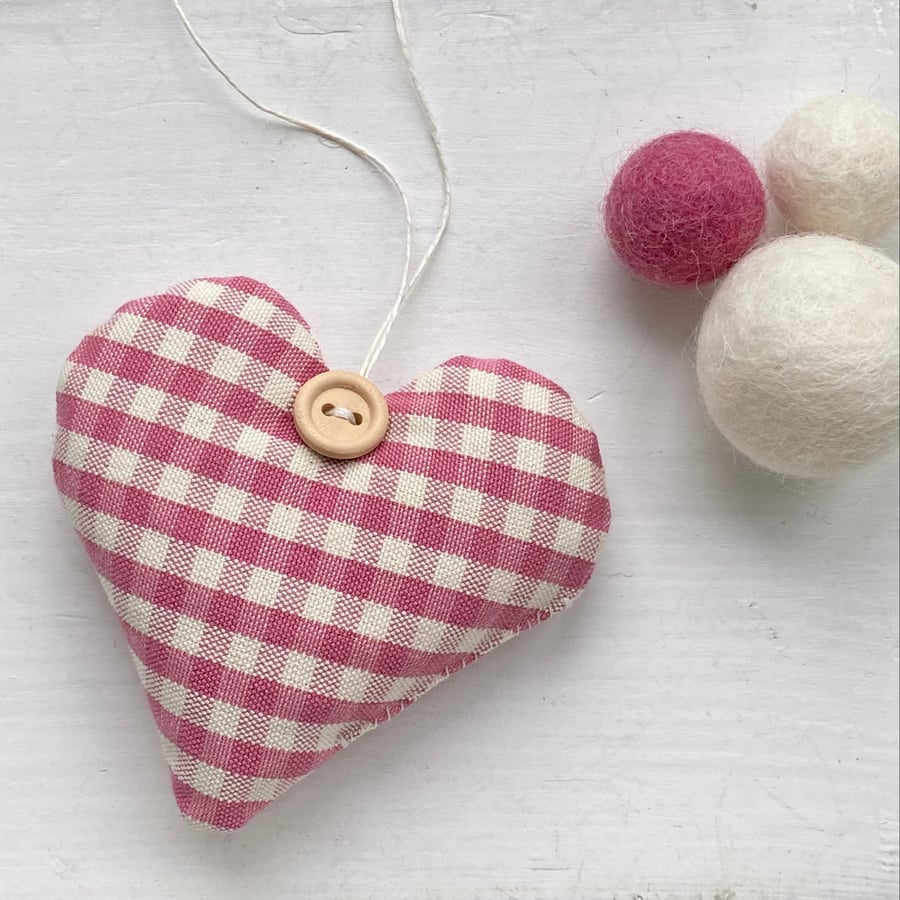 ROSE PINK GINGHAM HEART - lavender