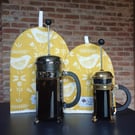 Cafetiere Cosy in Narvik Birds Ochre Fabric
