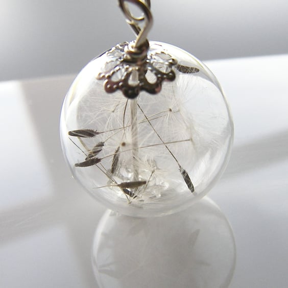 Real Dandelion Seeds Glass Globe Necklace - MAKE A WISH