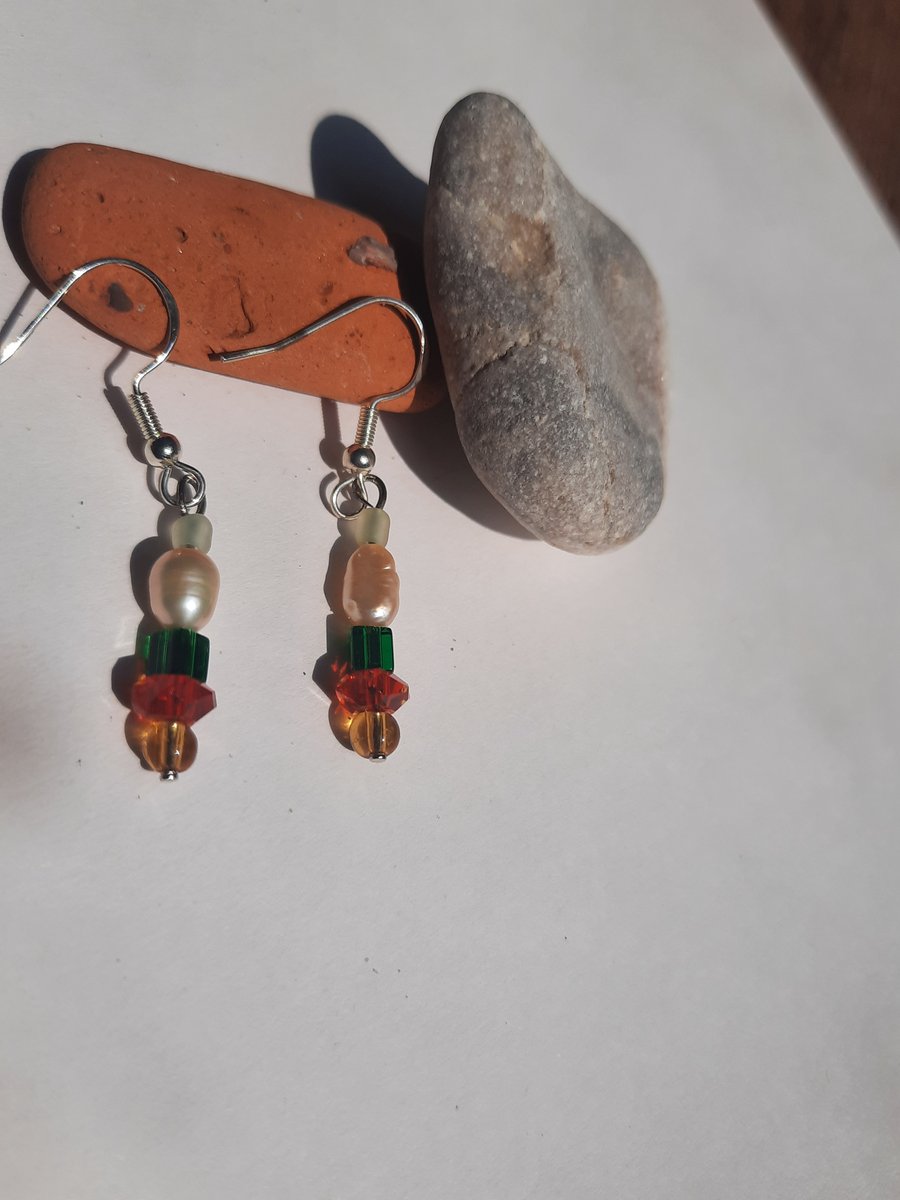 Handmade beaded Dangle Earrings with Freshwater Pearl