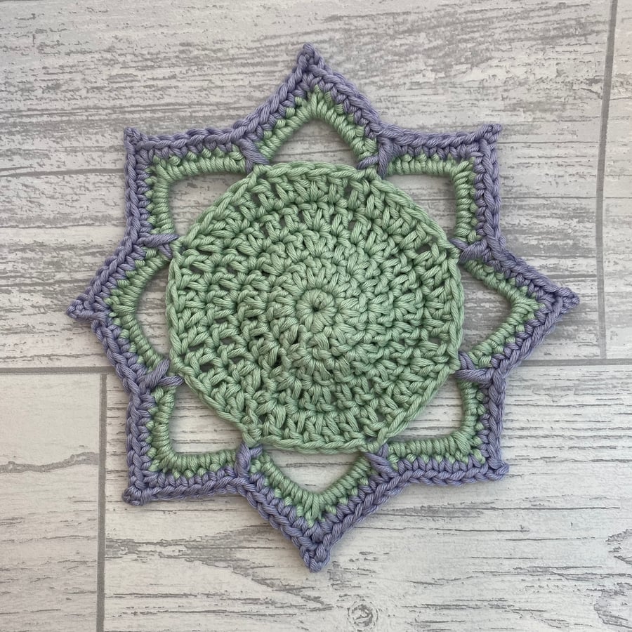 Coaster in pastel green & lilac cotton