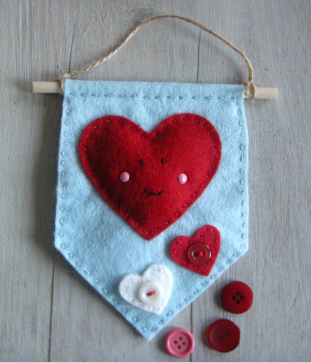 craft kit sewing kit Make a heart banner