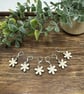Stitch markers for knitting and crochet, set of 6 wooden flower design  - Image 1