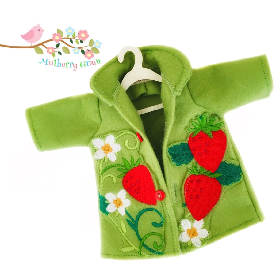 Green Tailored Coat Embroidered with Strawberries 