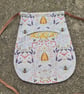 Tie-On Pocket - Large Beehive