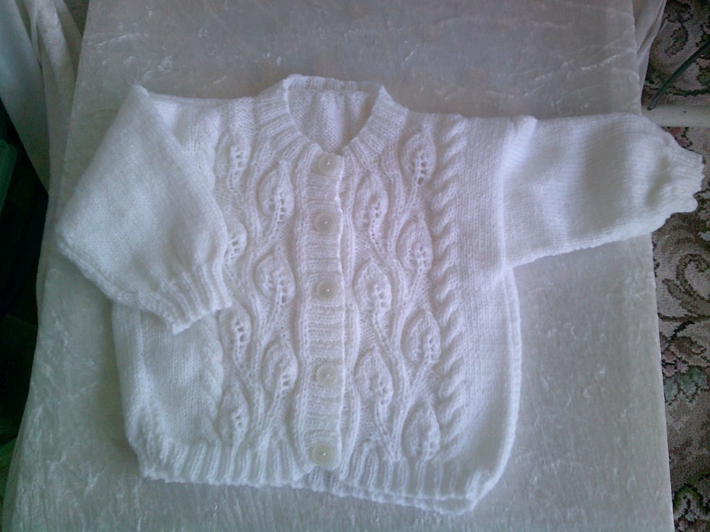 18 inch white Round neck Cardigan with Leave design