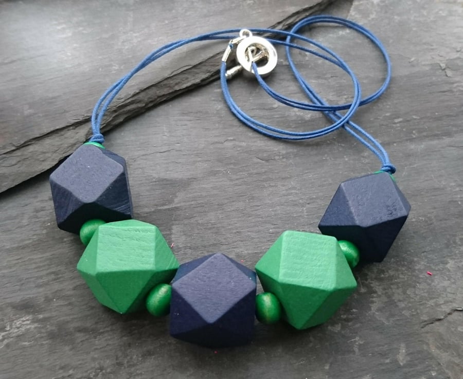 Navy and green chunky wooden geometric necklace