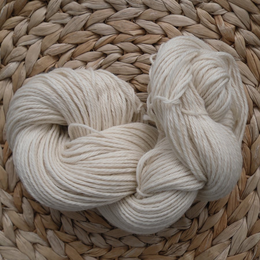 100% baby alpaca DK yarn un dyed