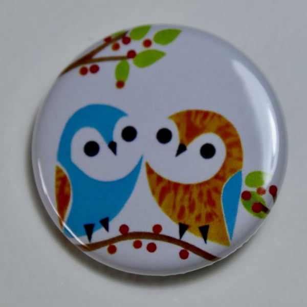 LITTLE OWLS BUTTON BADGE