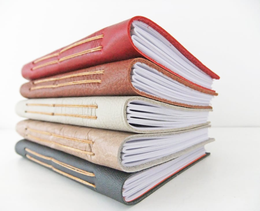 Leather journal - Hand sewn Leather Notebook