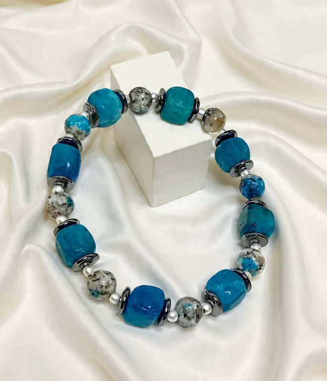 K2 with Apatite and Hematite