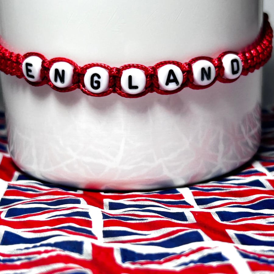 England bracelet adjustable