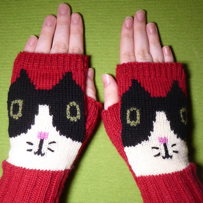 Knitted Cat Fingerless gloves, red wool tuxedo kitty wrist warmers