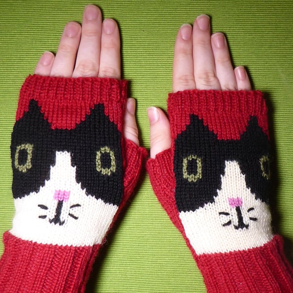 Knitted Cat Fingerless gloves, red wool tuxedo kitty wrist warmers