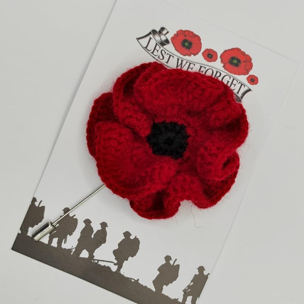 Red Poppy flower knitted brooch. Remembrance Day Brooch. Lest we forget.