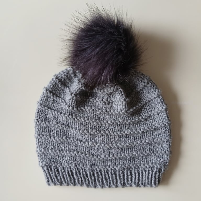 HAND KNIT Ladies Chunky Merino Beanie Hat with Pom-Pom