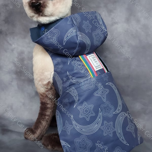 Sox Super Comfy Cat Harness – All Seasons Adaptable Cat Jacket, Blue Moon & Star