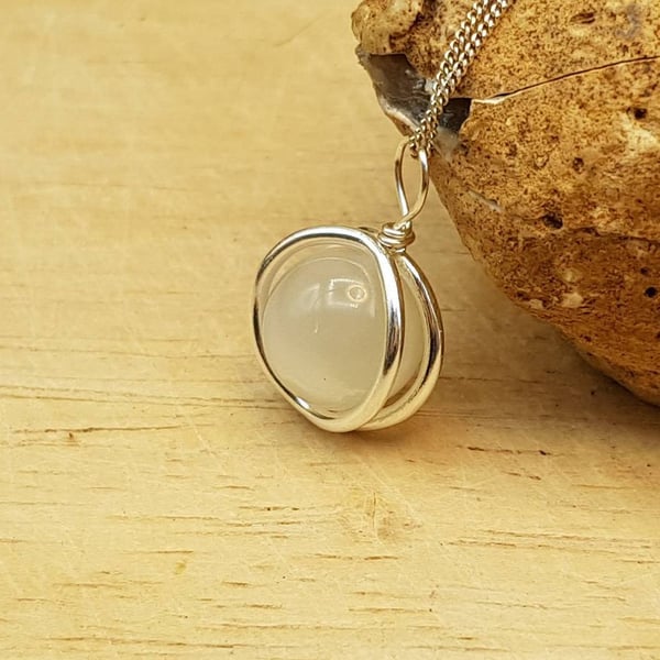 Minimalist White Moonstone circle Pendant necklace. June's Birthstone