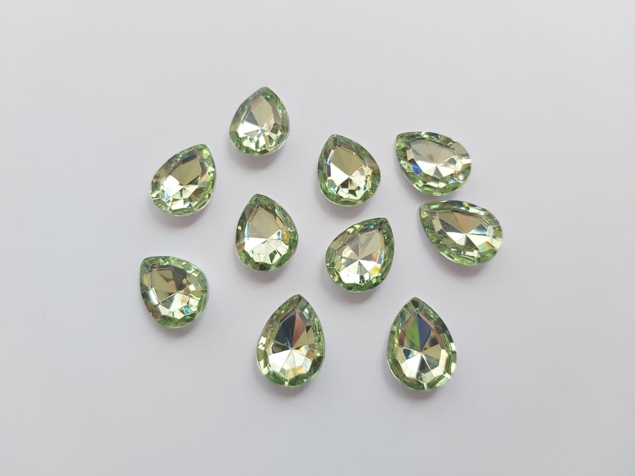 10 x Acrylic Rhinestones - Faceted - Teardrop -... - Folksy