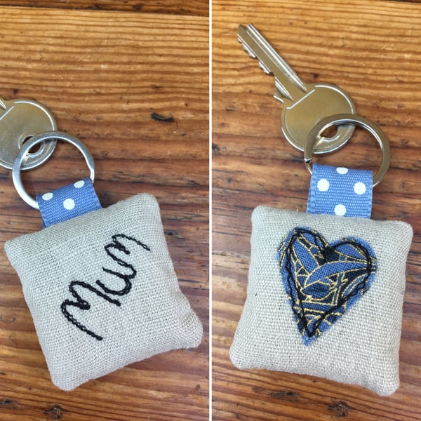Mum keyring, embroidered linen, lavender & appliquéd heart key ring