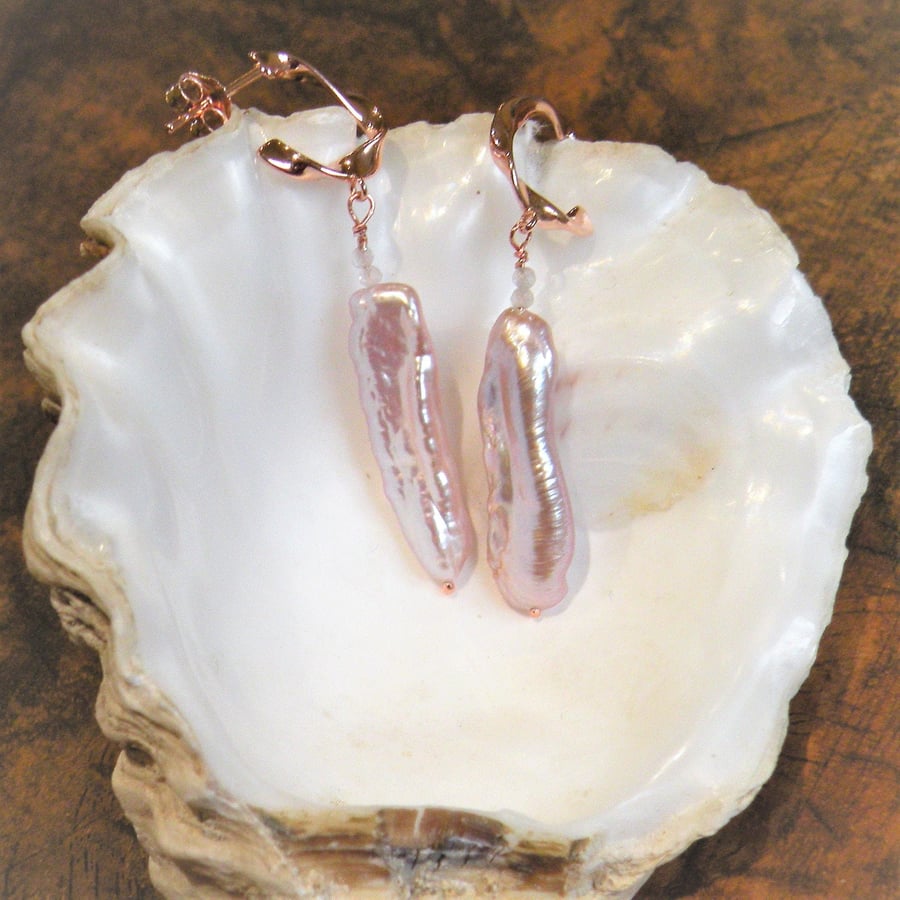 Lilac Pink Biwa Freshwater Pearls & Zircon Rose Gold Silver Open Hoop Earring