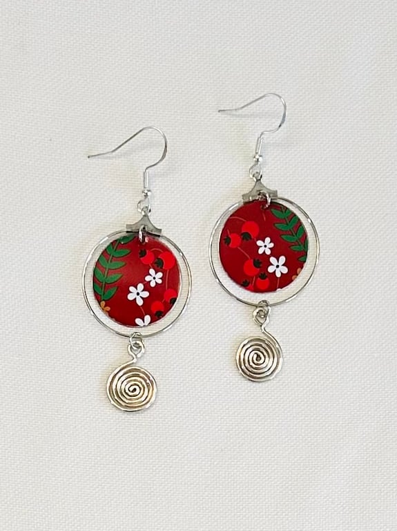 Recycled tin and silver earrings 
