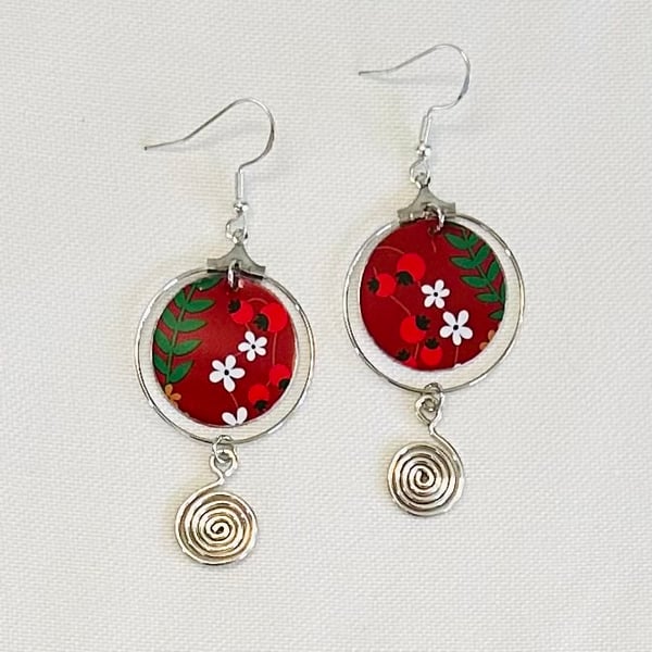 Recycled tin and silver earrings 