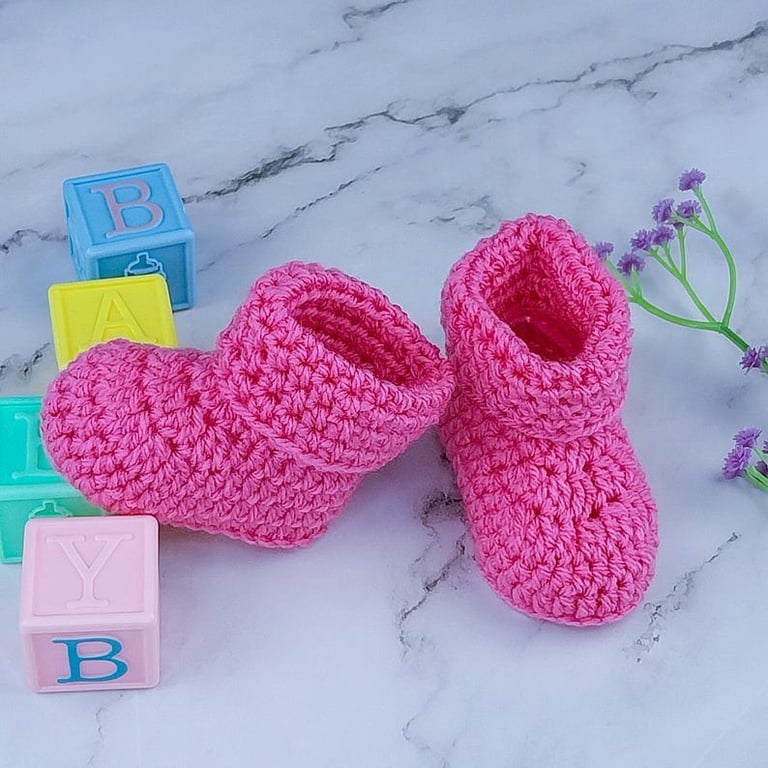 Handmade Crochet Baby Booties in Fondant Pink, 0-3 Months