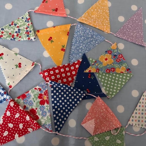  Moda Fabric Mini Cotton Fabric Bunting 