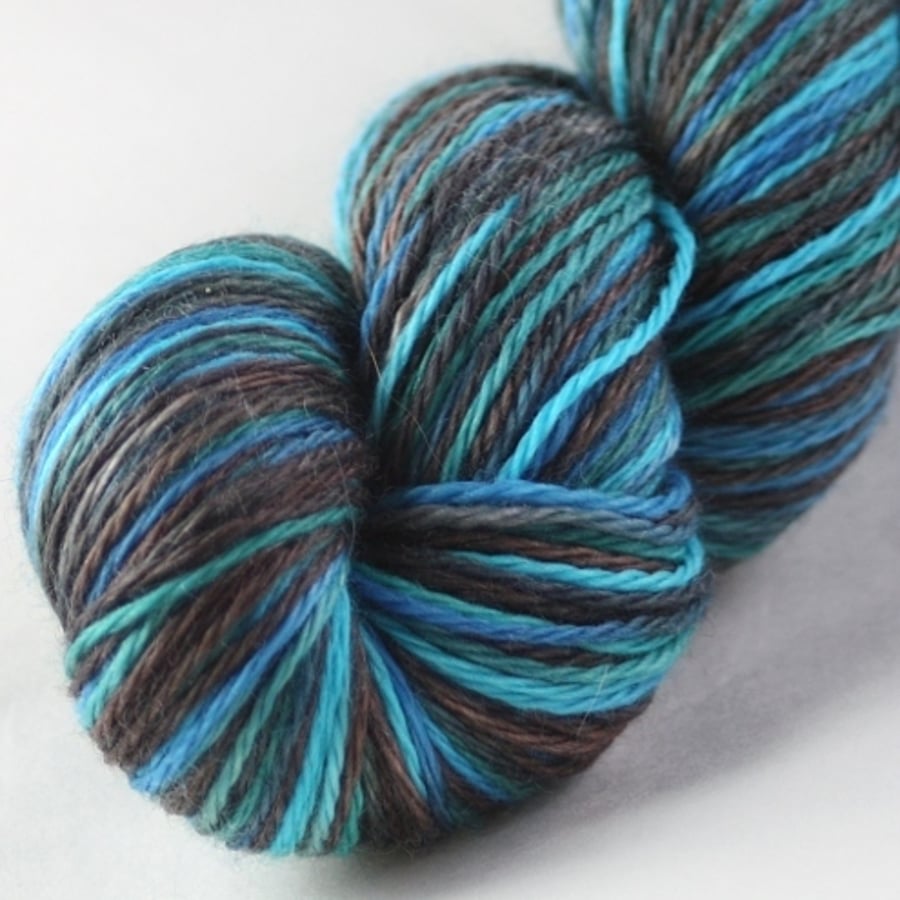 Aqua Choc - Superwash Merino/nylon sock yarn