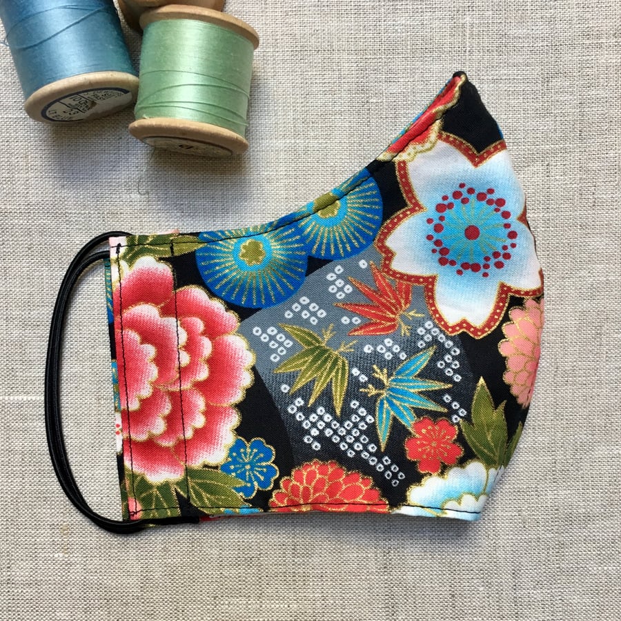 Reusable Japanese Flowers Cotton Face Mask with Nose Wire & Pocket Women Medium