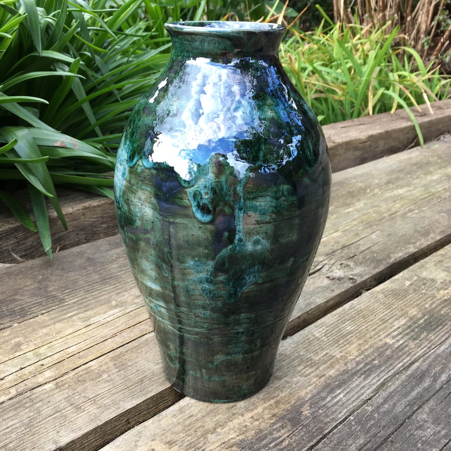 urn vase for pet memorial, ashes, personalise with name, unique and beautiful 