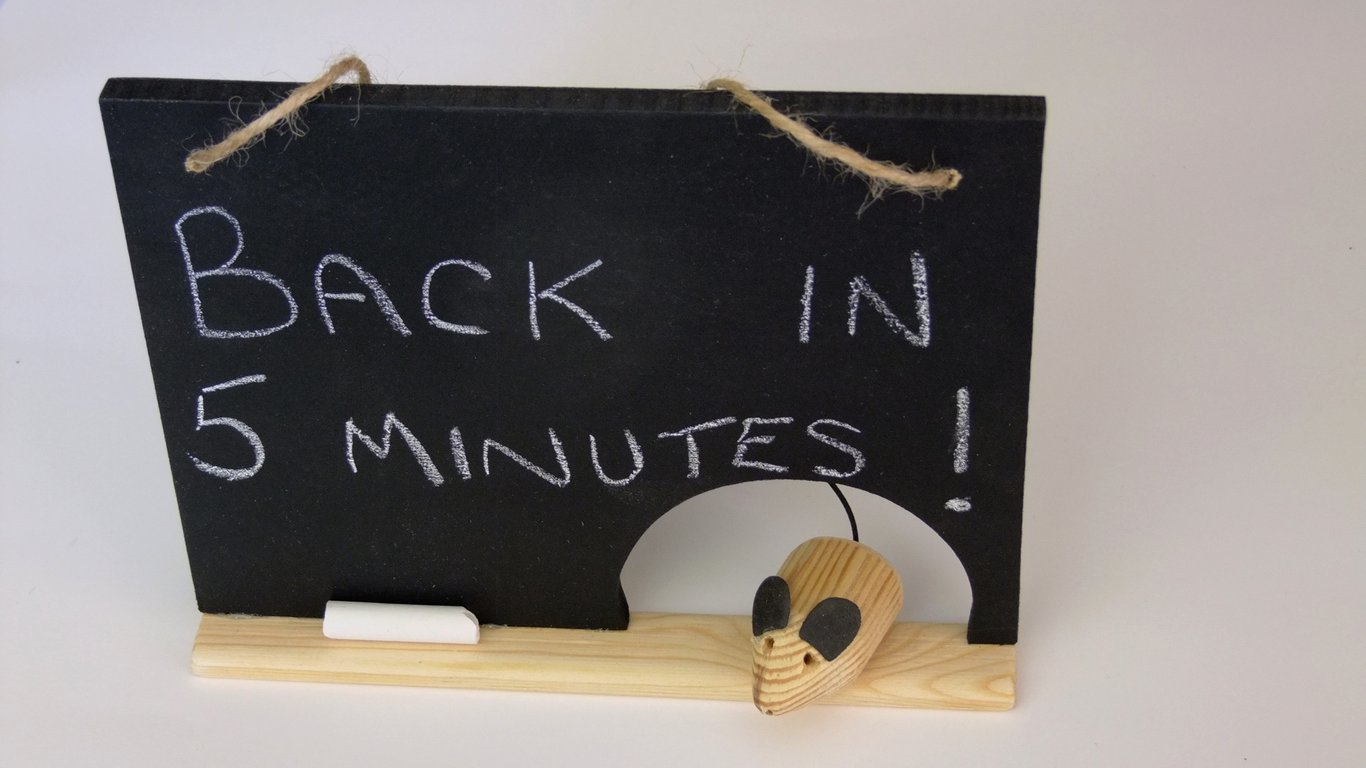 Mousehole chalkboard for messages or as an Open & Closed shop door sign. 