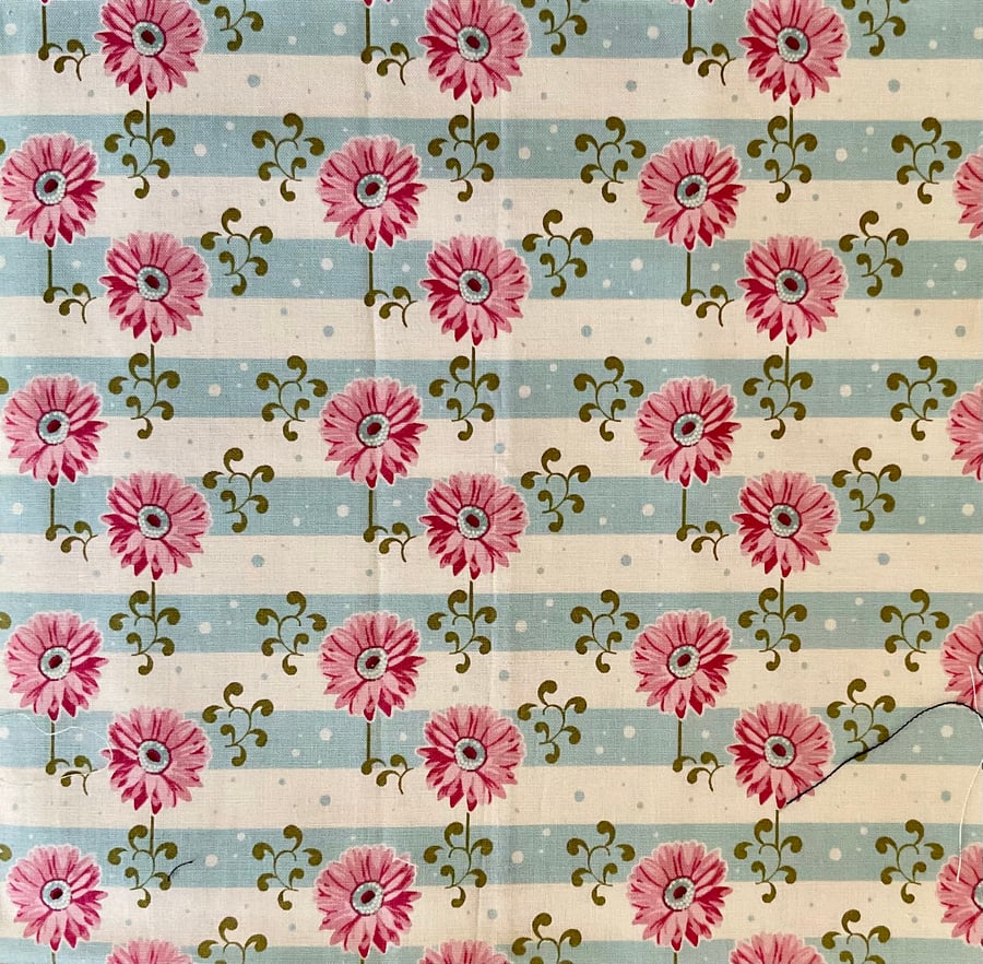 Pink Floral Striped Fat Quarter