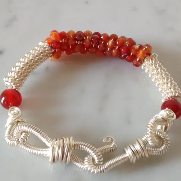 CARNELIAN AND SILVER BRACELET - COIL WIRE BRACELET - FREE UK SHIPPING