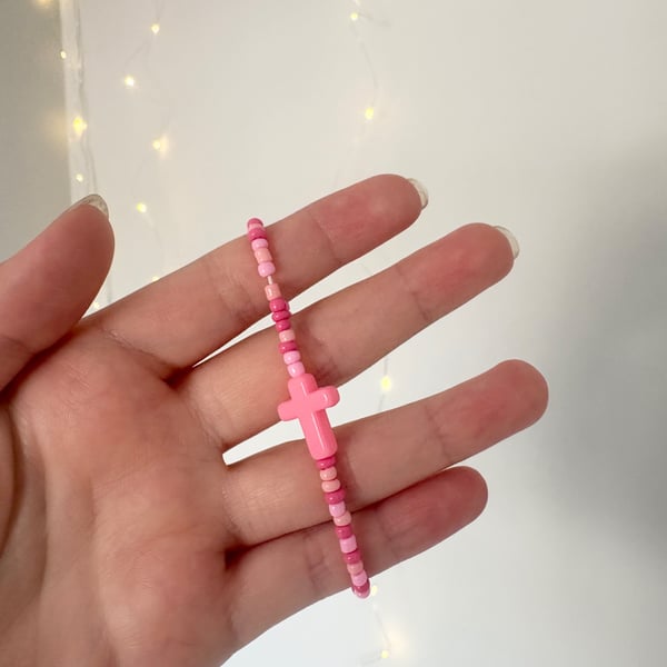 Pink Cross Seed Beaded Bracelet