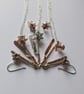 Dainty daffodil pendant - Image 3